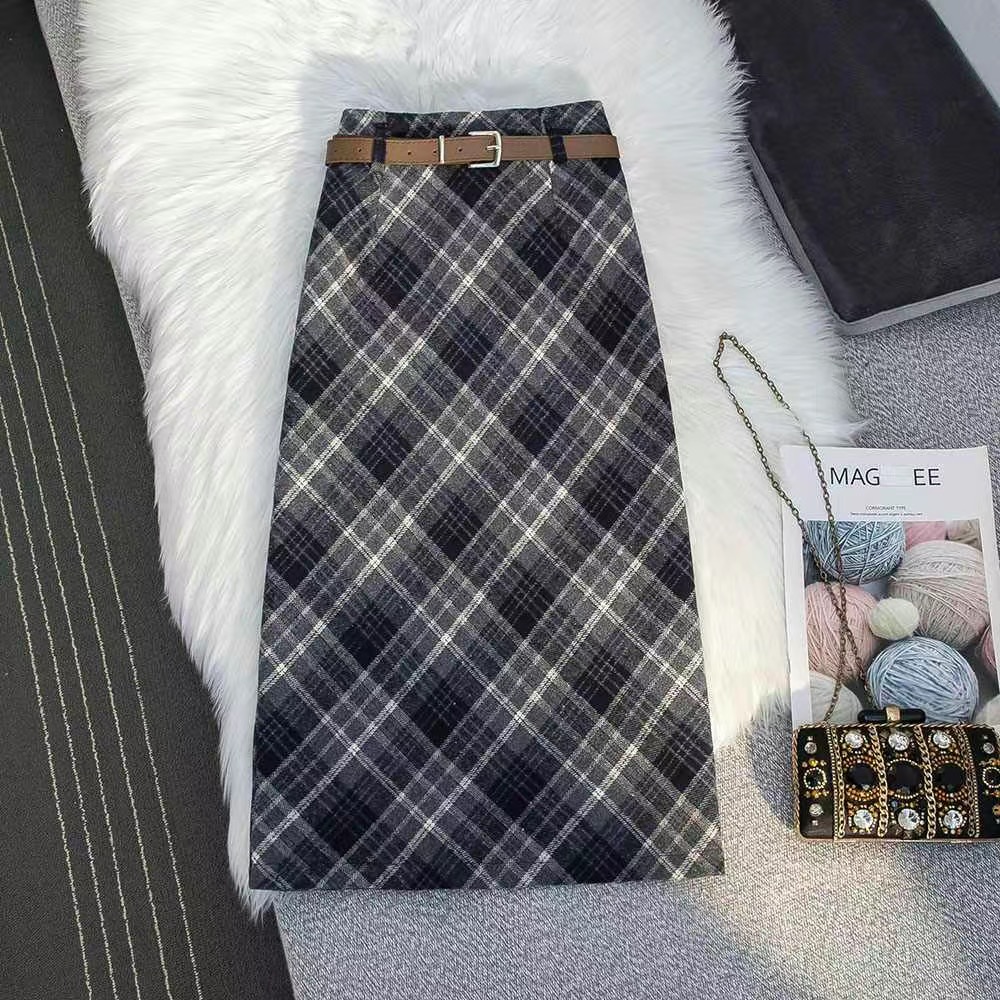 2024 Half-length women's dress